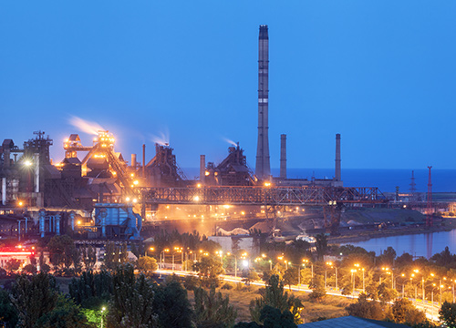 分析有關強光探照燈的技術設計