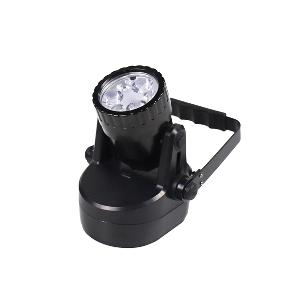 輕便式多功能強光燈